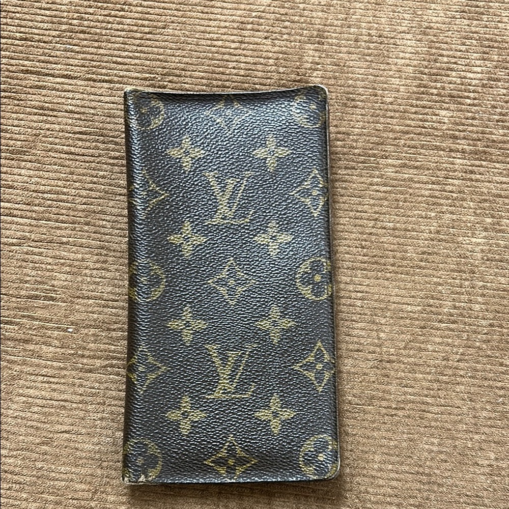 Louis Vuitton Monogram Checkbook Wallet